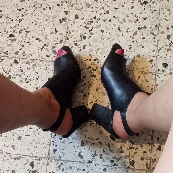 AVBL Franco Sarto Black Leather Peep Toe Mules - US7M / UK5/ EU38 - Picture 6 of 10